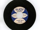 duane yates passin on by n*joy records 1009 vg+