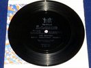 The Beatles 1968 SIXTH CHRISTMAS UK FAN CLUB FLEXI 7”+ RARE SUPERPIX INSERT.