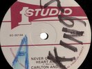 12 INCH / CARLTON & THE SHOES / NEVER GIVE YOUR HEART AWAY / STUDIO 1 / LISTEN