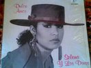SELENA Y LOS DINOS 