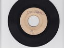 BLANK/I'M TRAPPED   -  RUDY MILLS   (REGGAE 7)