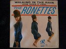 Ronettes- Walking in the rain- US- Philles