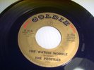 NS the PROFILES - Take a Giant Step (Walk On) / Watusi Wobble - Golden HEAR