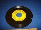 RARE Elvis Presley - SUN RECORDS 45 - ORIGINAL #223 Mystery Train