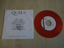 QUEEN THE SHOW MUST GO ON 7