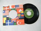 7' B. J. KRAMER & THE DAKOTAS - DO YOU WANT TO KNOW A SECRET/ I'LL BE ON MY WAY