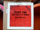 PECKIN TIME