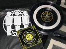 Third Man Records PUBLIC NUISANCE triple decker WHITE WALL 7 inch single inside