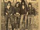 RAMONES S/T ORIG '76 PUNK MASTERPIECE ON SIRE w/ INNER SLEEVE NEAR MINT