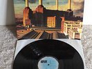 PINK FLOYD - ANIMALS - 1ST UK PRESS A-3U / B-3U CAT NO:- SHVL 815 EX / NEAR MINT