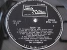 The Supremes RIGHT ON 1970 UK LP 1ST PRESS SIGNED MARY WELLS 2 PLAY 100% MINT
