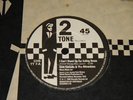 ELVIS COSTELLO : I CAN'T STAND UP FOR FALLING DOWN 2 TONE 7