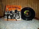 The Zombies - TELL HER NO & LEAVE ME BE - Picture Sleeve & Record