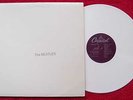THE BEATLES WHITE ALBUM NEAR MINT 2 DISC WHITE VINYL LP WITH ALL INSERTS