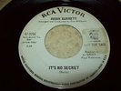 Susan Barrett  -N. Soul 45rpm on Promo RCA. What's It Gonna Be / It's No Secret
