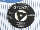 Betty Johnson 1492 / Little White Lies 45 UK London 1957 Silver Print Label