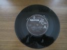 The Beatles - Twist and Shout & Back In The U.S.S.R 45 RPM