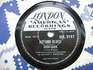 V.RARE BOBBY DARIN 78 rpm - AUTUMN LEAVES / BEACHCOMBER - LATE EX+ LONDON 9197