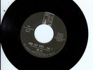SWEET SOUL GROUP 45 -THE J'S-HARD COLD WORLD-GIANT STEP-LISTEN
