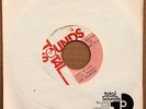 TOTAL SOUNDS REGGAE 45 TIME UNLIMITED GIVE ME LOVE ?
