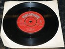 THE BEATLES: LOVE ME DO / P.S I LOVE YOU -1st Pressing -45-R 4949 RED PARLOPHONE