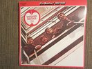 The Beatles. The Beatles/1962-1966. French Import. Double LP RED Vinyl.