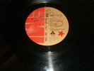 VINYL LP RECORD SIGNED BY QUEEN