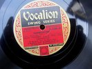 Billie Holiday and Her Orchestra : Summertime / Who Wants Love?