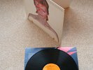 DAVID BOWIE-ALADDIN SANE. RARE 1ST UK PRESS. WITH LYRIC CARD . EX PLUS