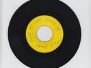 BLANK(LEE'S)/BUILD MY WORLD AROUND YOU  -  UNIQUES    ( 68 REGGAE 7