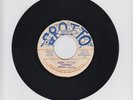 GROTTO/LAUGH IT OFF  -  RONNIE DAVIS   ( REGGAE  7