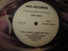 ONE WAY PULL FACNCY DANCER / PULL 12