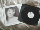 KATE BUSH LP.'THE WHOLE STORY'. UK 1ST PRESS.*SIGNED*SIGNED*SIGNED* EX+ 