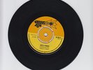 BIG SHOT/KISS A FINGER  -  JACKIE BERNARD & KINGSTONIANS (68 ROCKSTEADY  7