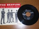 THE BEATLES - She Loves You - 45 with picture sleeve - SWAN 4152