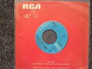 Gitte - Rien qu'une femme/Viens danser avec moi 7'' Single SUNG IN FRENCH CANADA