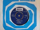 ROGUES MEMORIES OF MISSY AND YOU LET HER PASS BY DECCA F 12718 POP 60'S BEAT 7