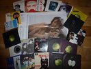 BEATLES LARGE RECORD & BOOK COLLECTION -- 45'S / BOOKS