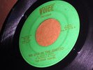 FOUR VOICES   We Live In the Ghetto. Northern soul 45 on VOICE. Mp3