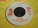 The Gleams Mr. Magic Moon rare doowop beautiful promo on Kapp