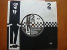 ELVIS COSTELLO I CAN'T STAND UP FOR FALLING DOWN RARE 2 TONE 7