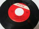 JOHNNY WELLS Lonely Moon 7