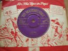 elvis presley blue moon -i don,t care if the sun dont shine  45-pop272 hmv