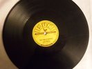 ELVIS PRESLEY THAT'S ALL RIGHT /BLUE MOON OF KENTUCKY SUN 209 78 rpm 10