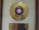 FRAMED 45 GOLD RECORD1972 ALBERT HAMMOND IT NEVER RAINS IN SOUTHERN CALIFORNIA