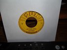 NICE ORIGINAL ELVIS SUN 45 # 210 