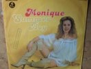 Monique 7