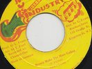 INDUSTRY KILLER ROOTS REGGAE 45 TONY FORD MONEY MAKE THE MARE GALLOP ex+ ?