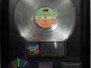 AC/DC Dirty Deeds Done Dirt Cheap RIAA Platin Music Award goldene Schallplatte