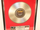 Kiss, Crazy Nights, Platin Record, platin Schallplatte, Award, goldene